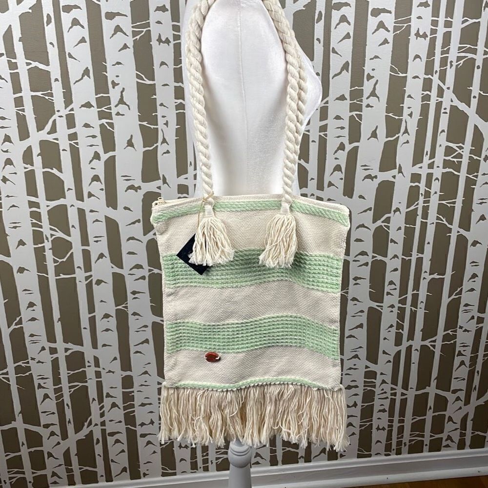Altos de Chavon Woven Fringed Trim Market Tote